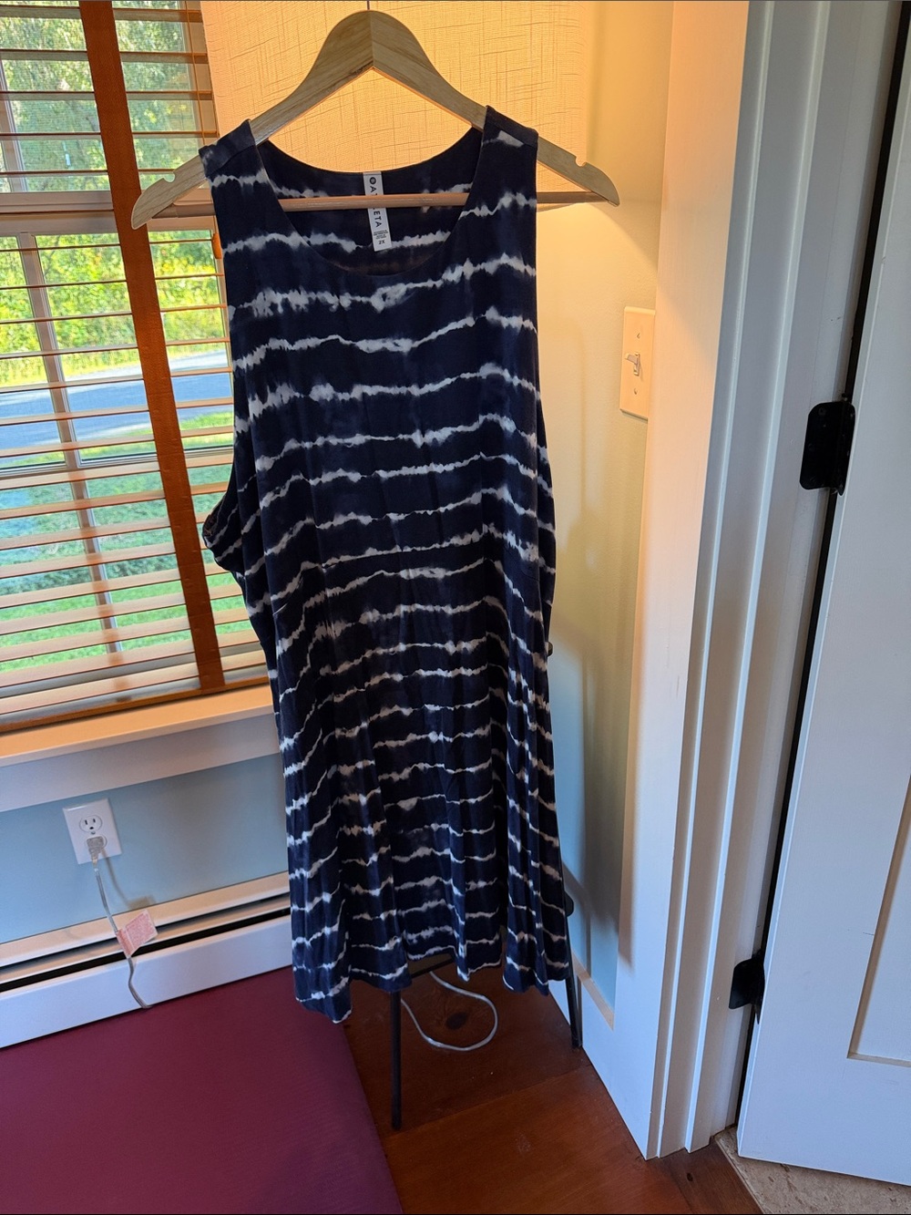 Athleta 2X Tie-Dye Sleeveless Navy Midi Dress